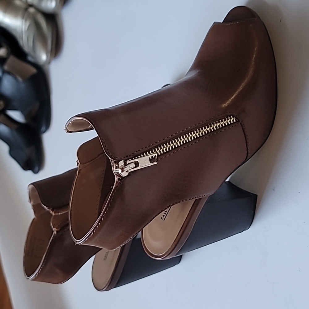 Call it spring tip toe block heel